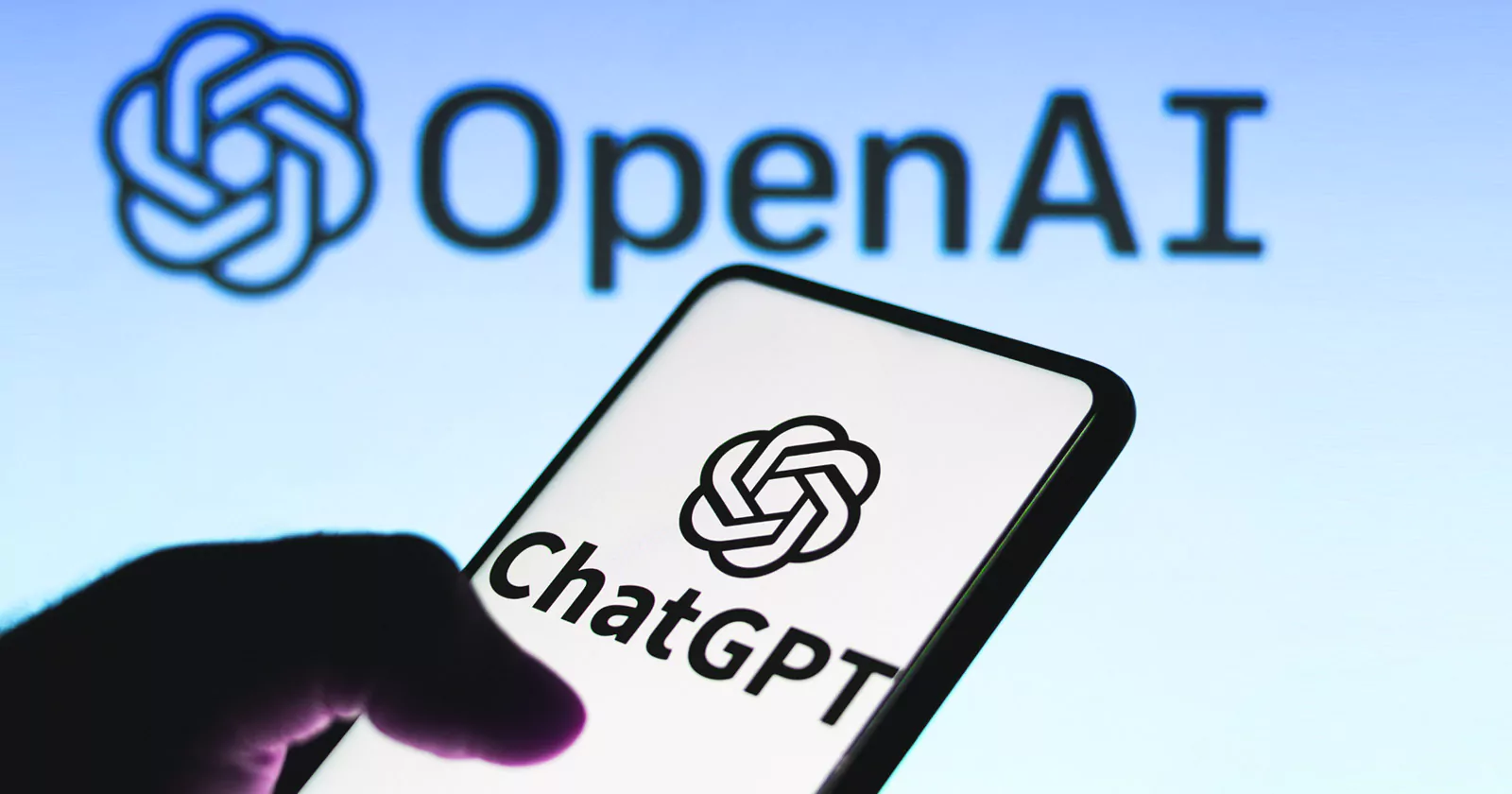تفاوت ChatGPT Go و ChatGPT Plus چیست؟ مقایسه امکانات و راهنمای خرید بهترین اکانت